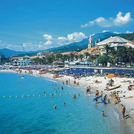 Casa A Pochi Passi Dal Mare E Dal Centro Storico 아파트 *