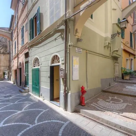 Casa A Pochi Passi Dal Mare E Dal Centro Storico * 피에트라리구레