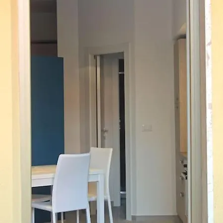 Casa A Pochi Passi Dal Mare E Dal Centro Storico Pietra Ligure